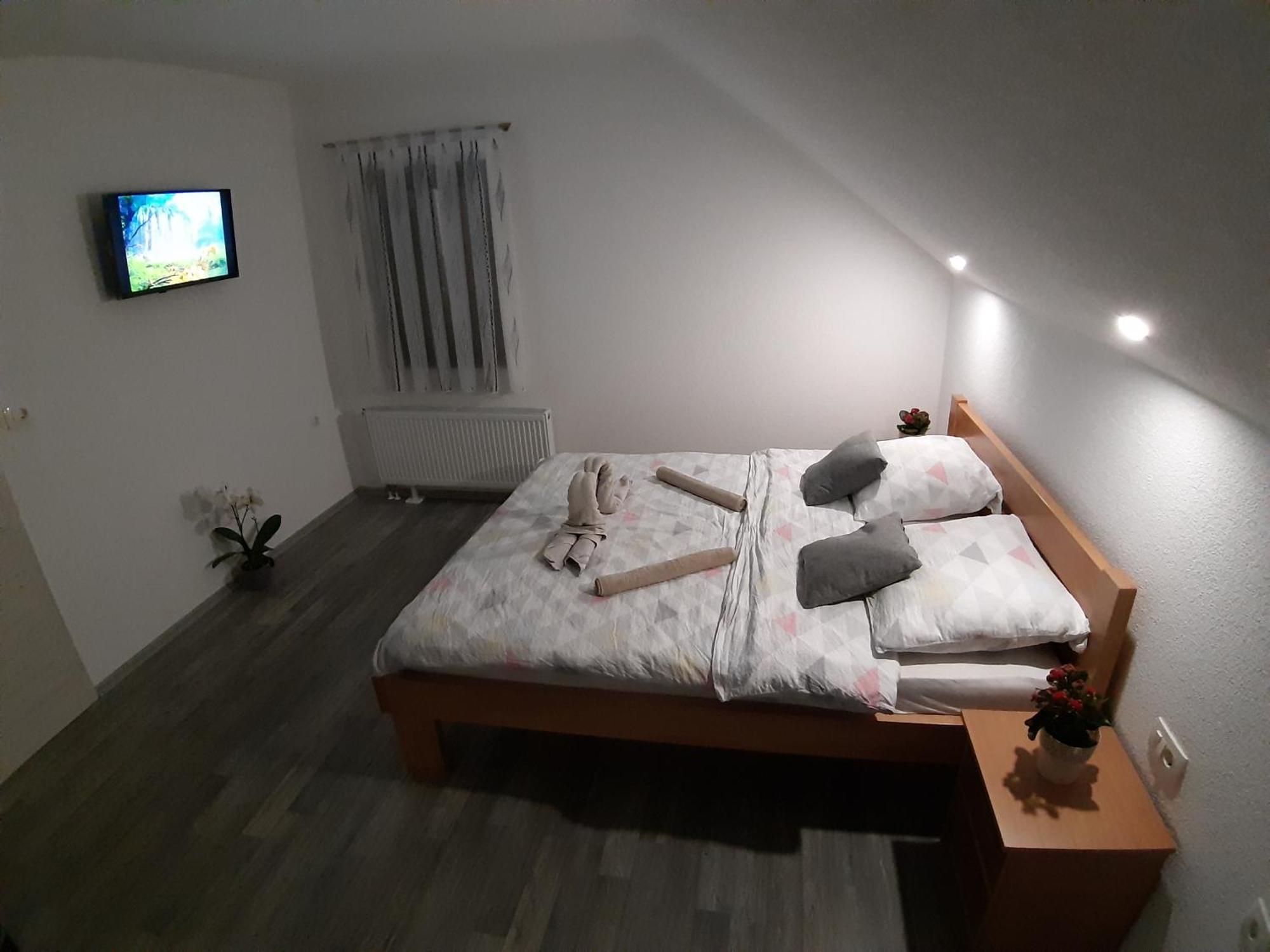 格拉博瓦茨House Naomi公寓 外观 照片